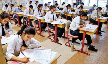 मोठी बातमी! CBSE 10वी बोर्ड परीक्षा आता वर्षातून दोन वेळा होणार